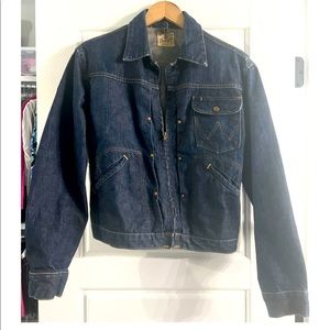 Women’s sz M vintage wrangler jean jacket zip closure dark denim unique  L@@K